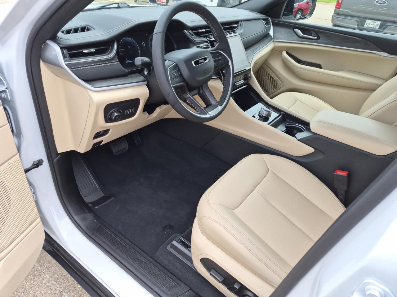 2025 Jeep Grand Cherokee L Limited 4x4