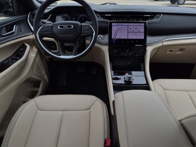 2025 Jeep Grand Cherokee L Limited 4x4