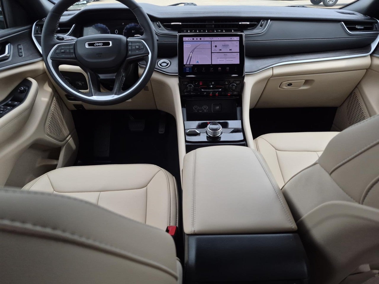 2025 Jeep Grand Cherokee L Limited 4x4