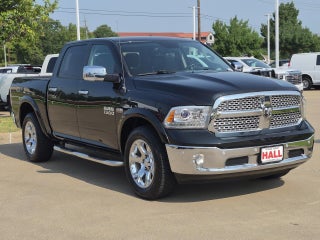 2018 RAM 1500 Laramie Crew Cab 4x4 5'7" Box