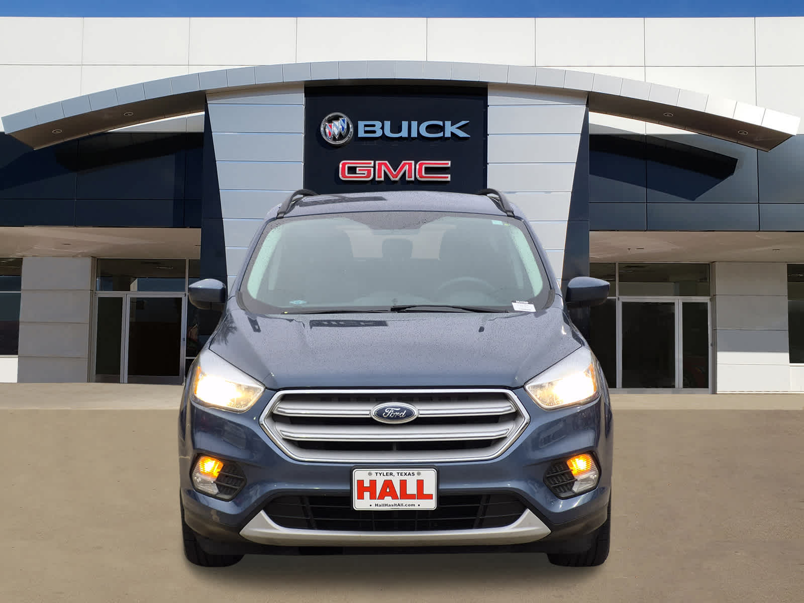 Used 2018 Ford Escape SE with VIN 1FMCU0GD8JUB11766 for sale in Tyler, TX