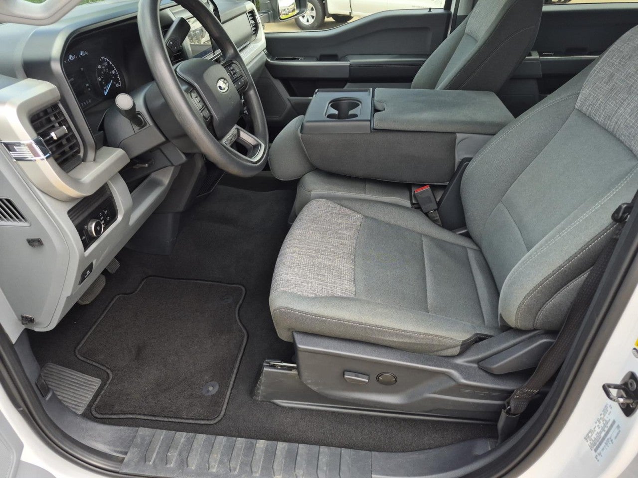 2025 Ford Super Duty F-250 SRW XL