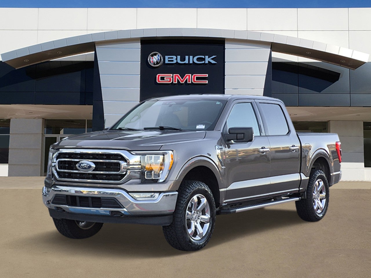 2022 Ford F-150 XLT - Photo 3