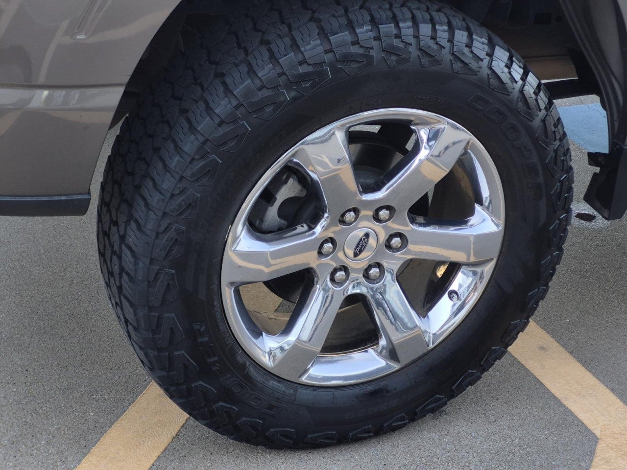 2022 Ford F-150 XLT - Photo 7