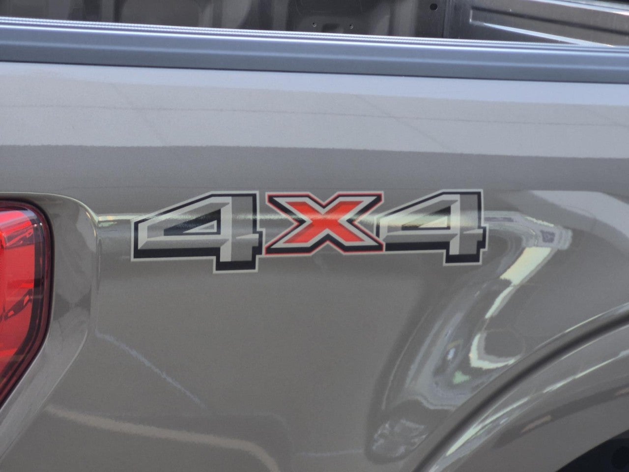 2022 Ford F-150 XLT - Photo 8