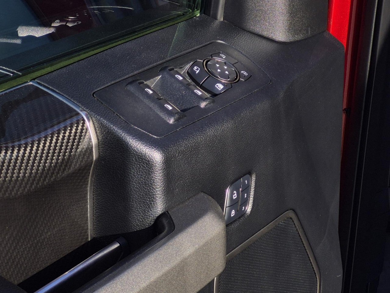 2018 Ford F-150 Raptor - Photo 13