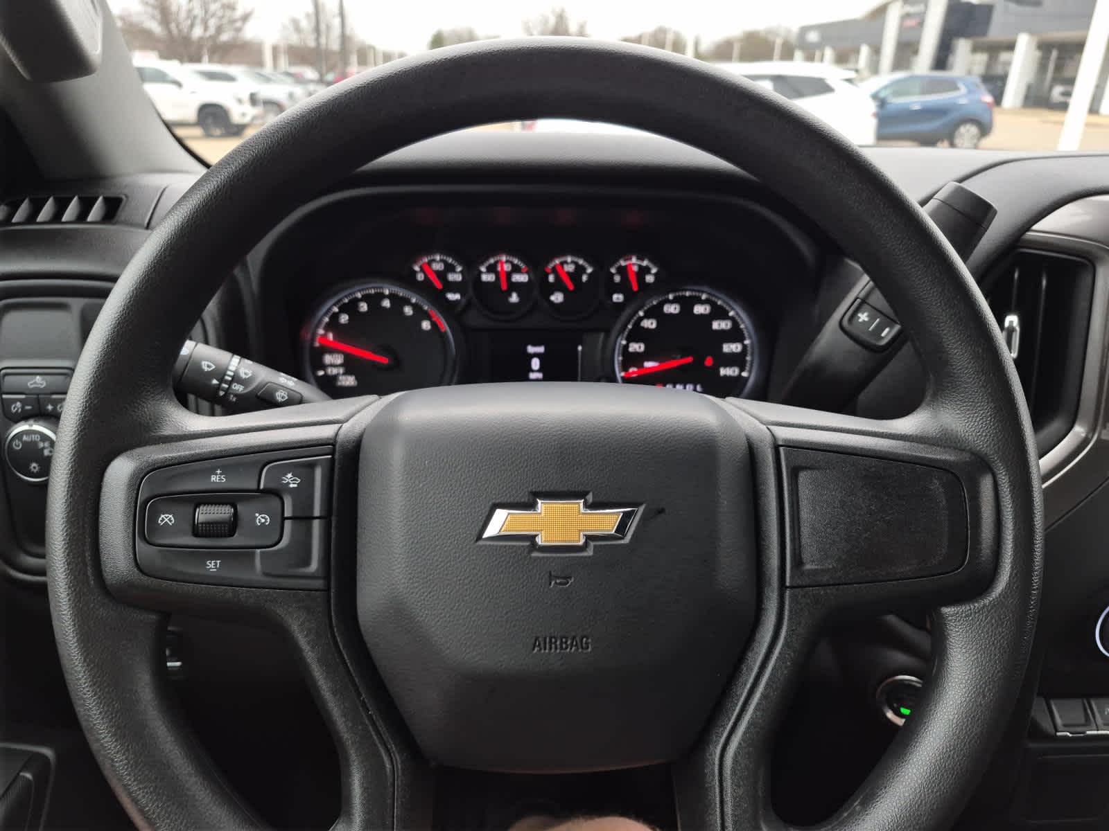 2025 Chevrolet Silverado 1500 Custom