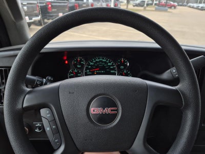 2016 GMC Savana Cutaway 3500 3500