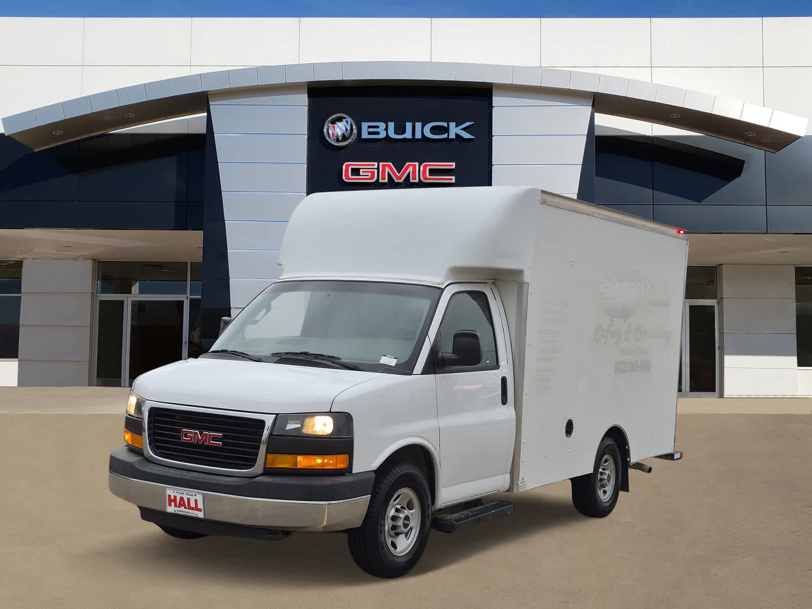 2016 GMC Savana Cutaway 3500 3500