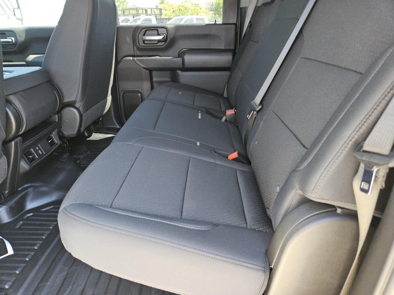 2026 GMC Sierra 3500 Chassis Cab Pro - Photo 21