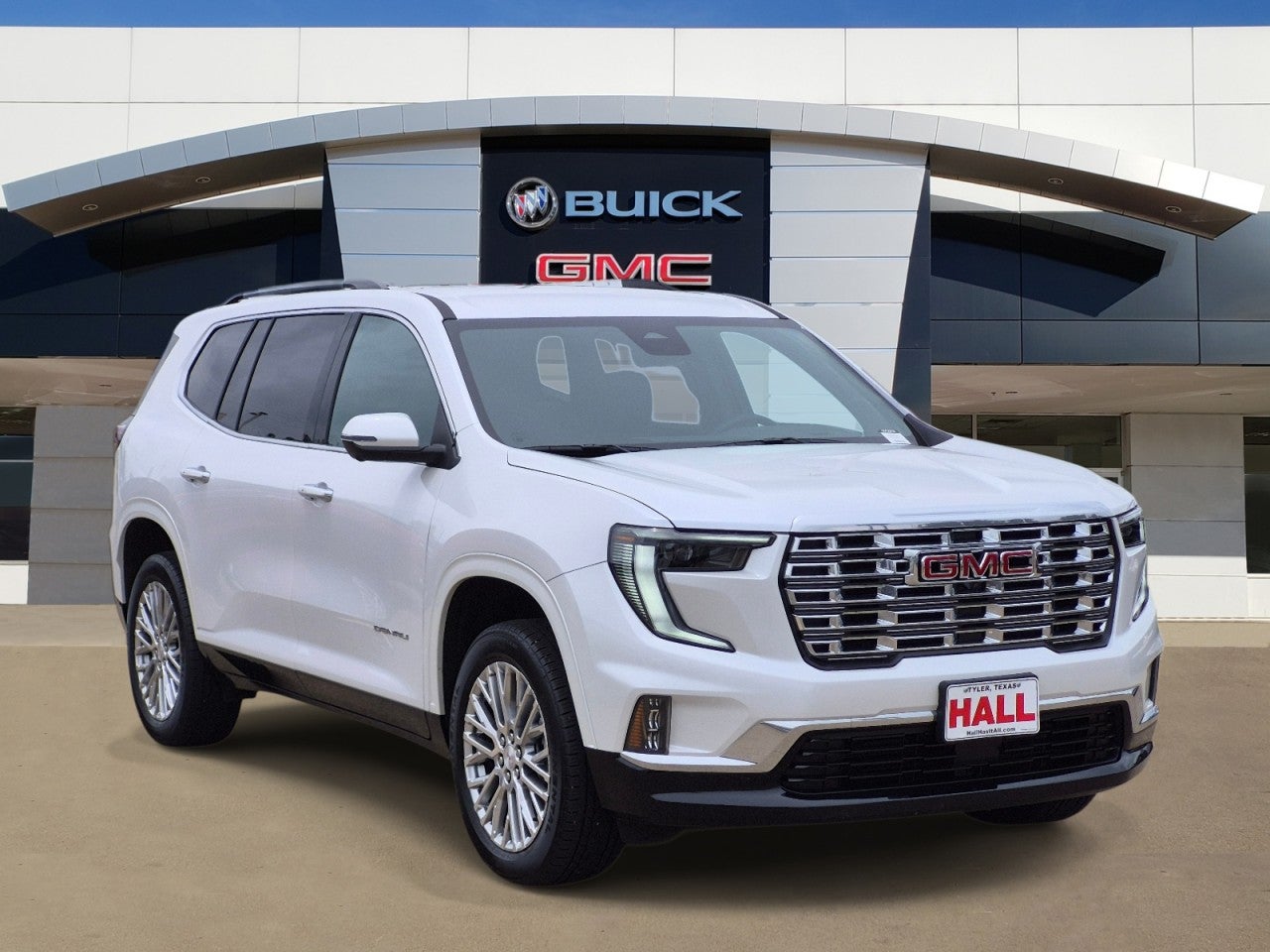 2024 GMC Acadia Denali FWD's photo