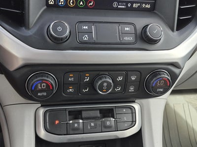 2022 GMC Acadia SLT