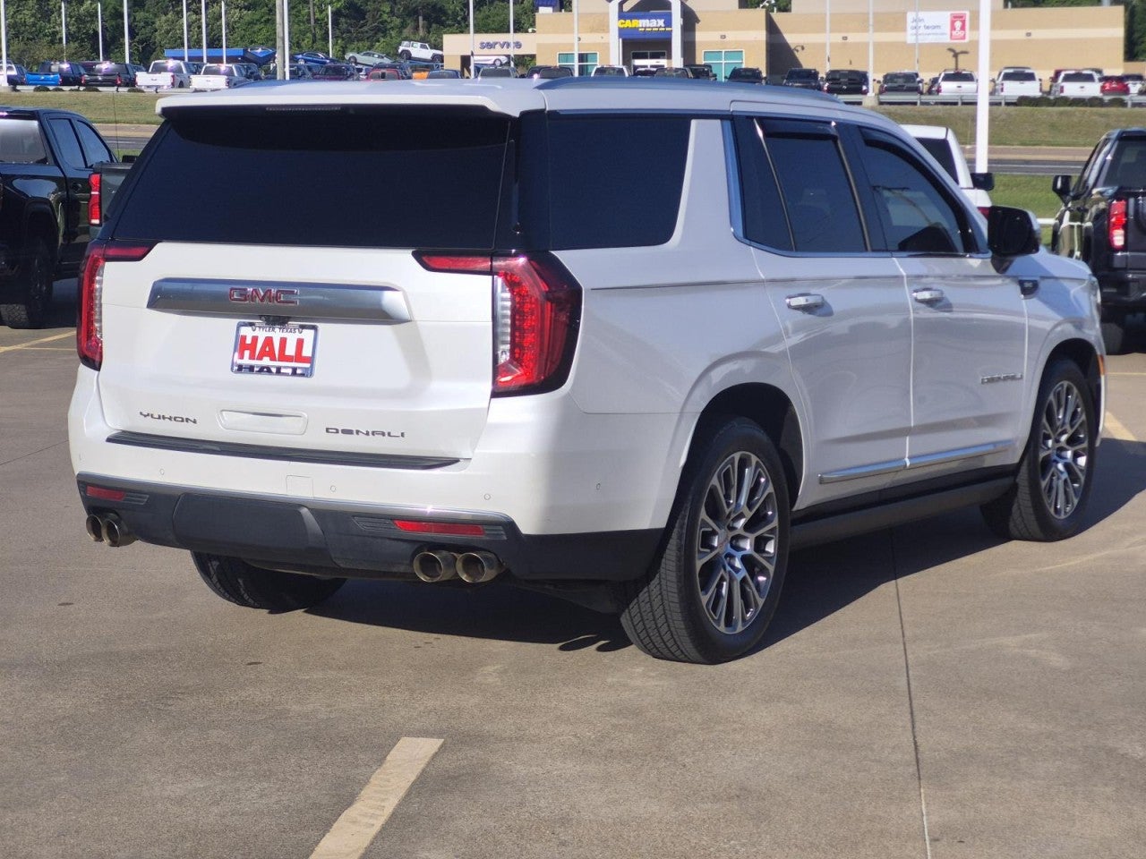 2024 GMC Yukon Denali