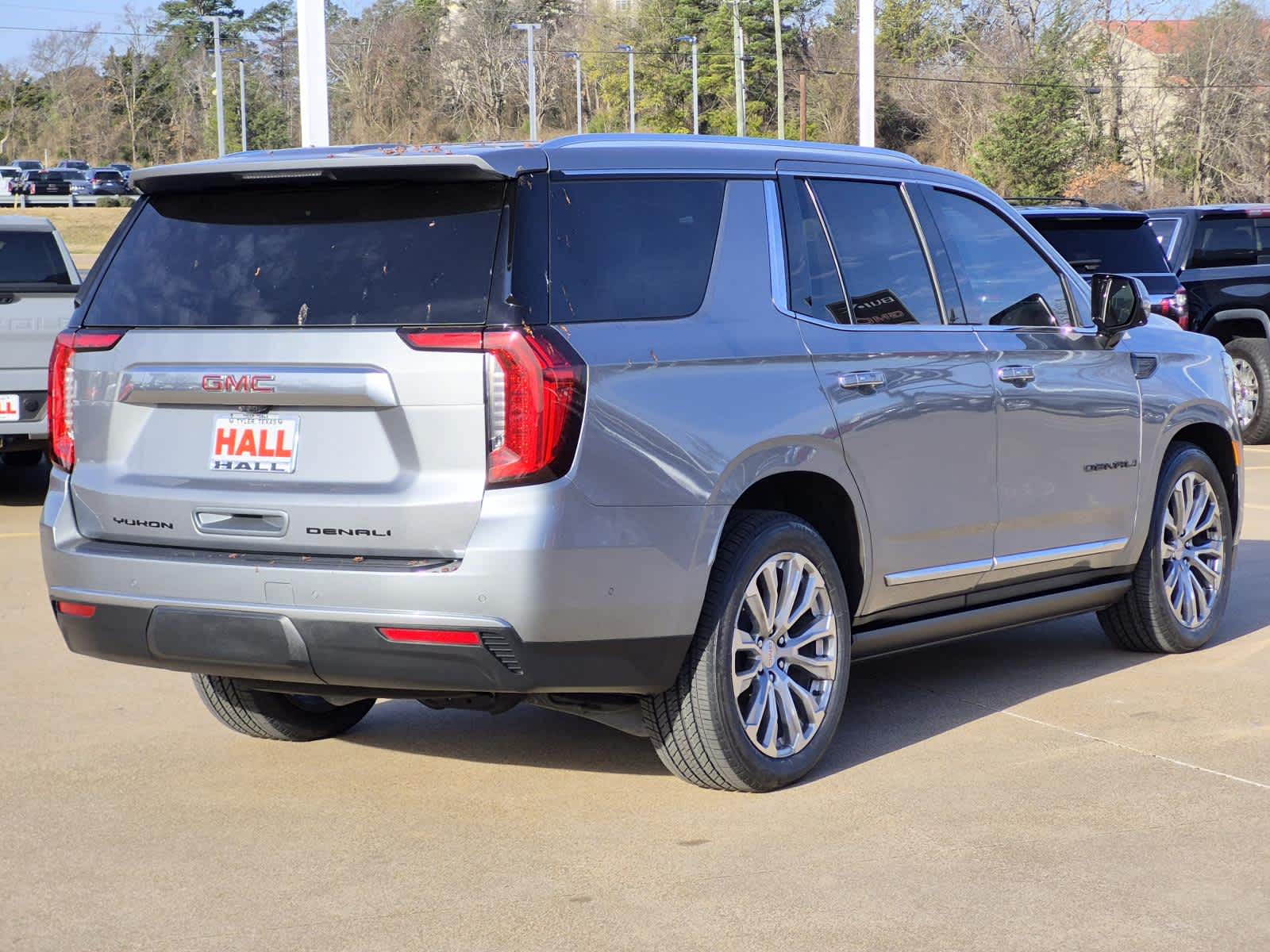 2024 GMC Yukon Denali