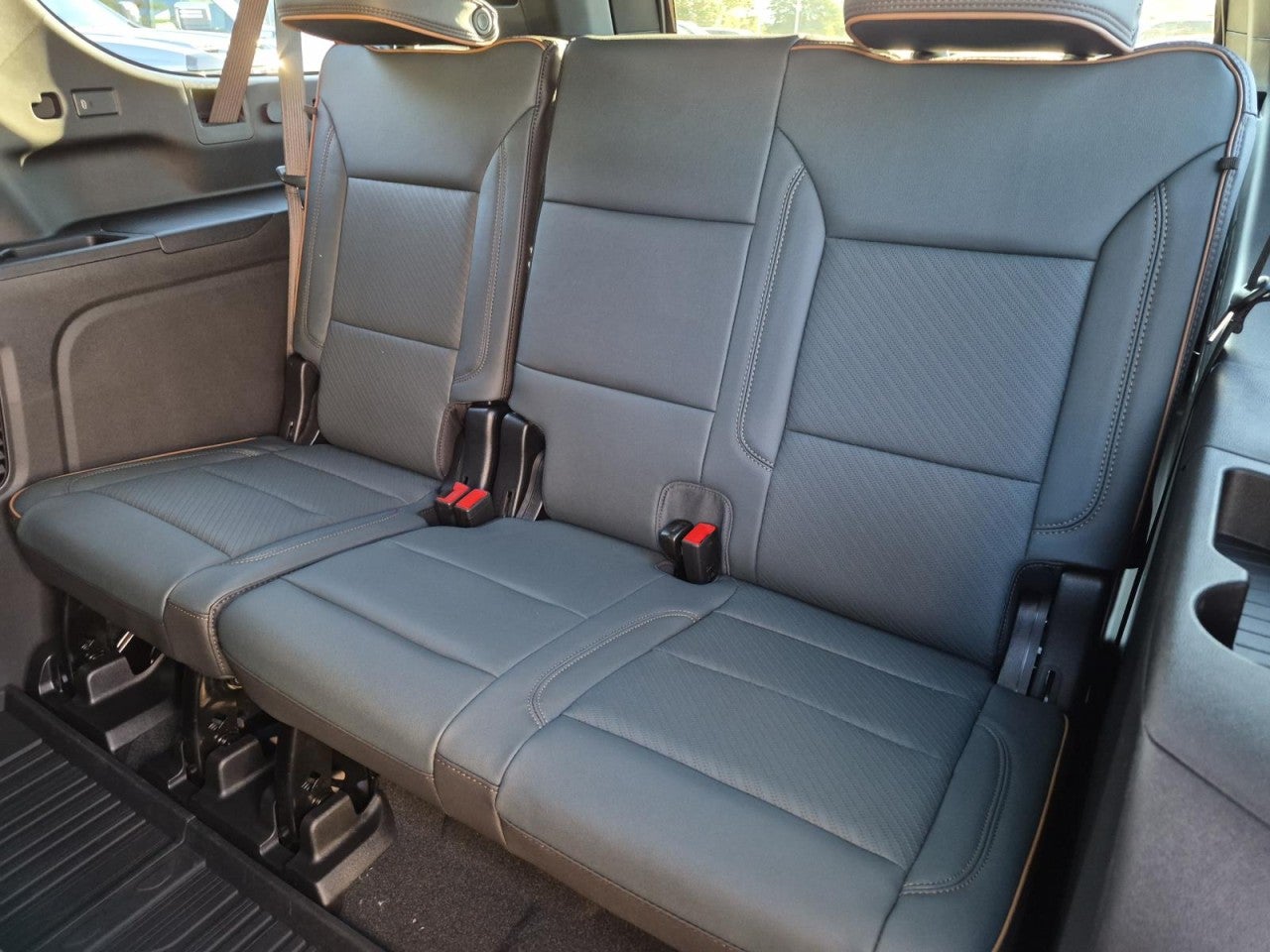 2027 GMC Yukon XL AT4