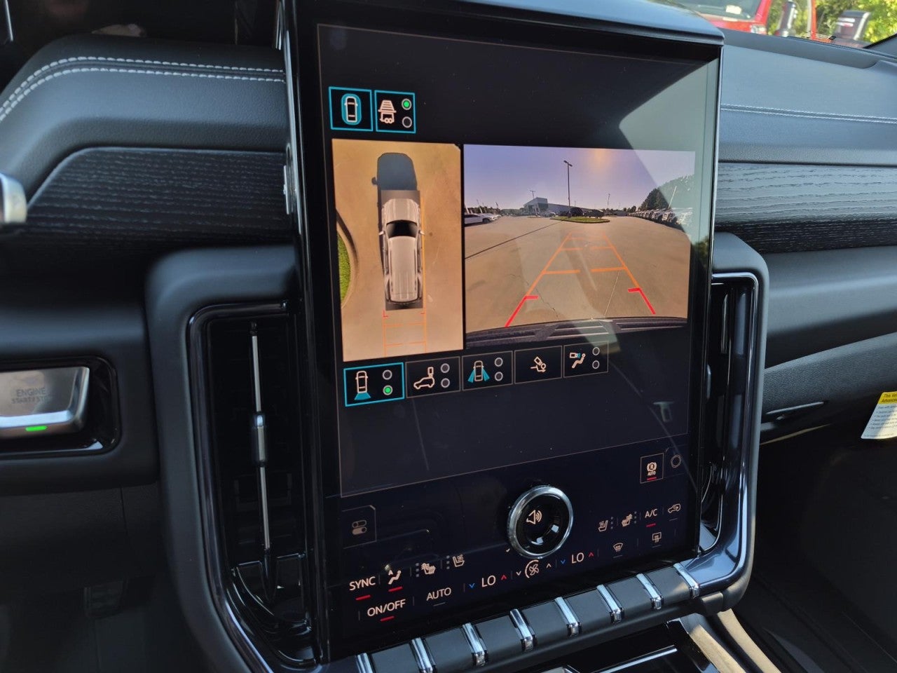 2026 GMC Yukon AT4 Ultimate - Photo 23