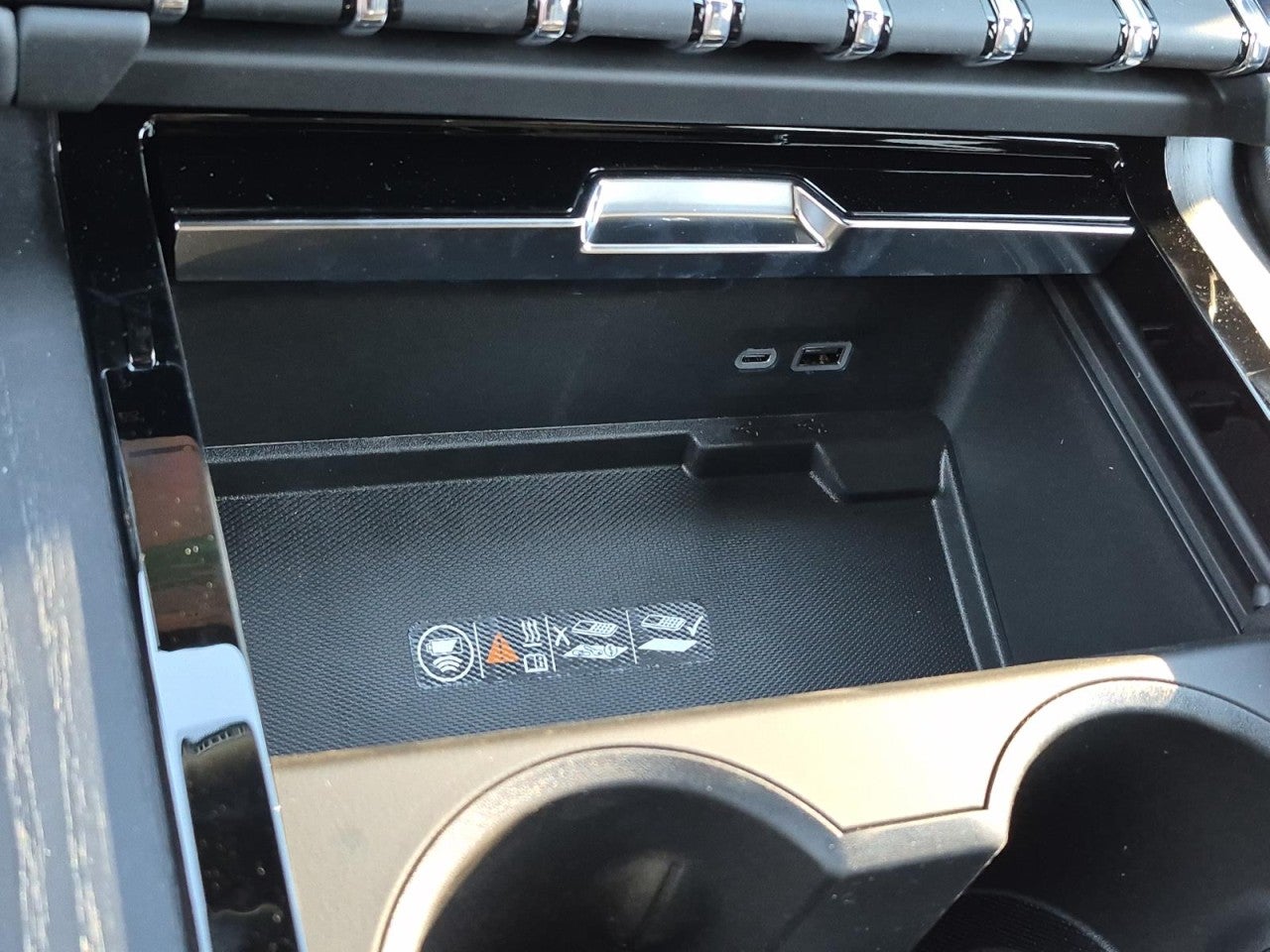 2026 GMC Yukon AT4 Ultimate - Photo 26