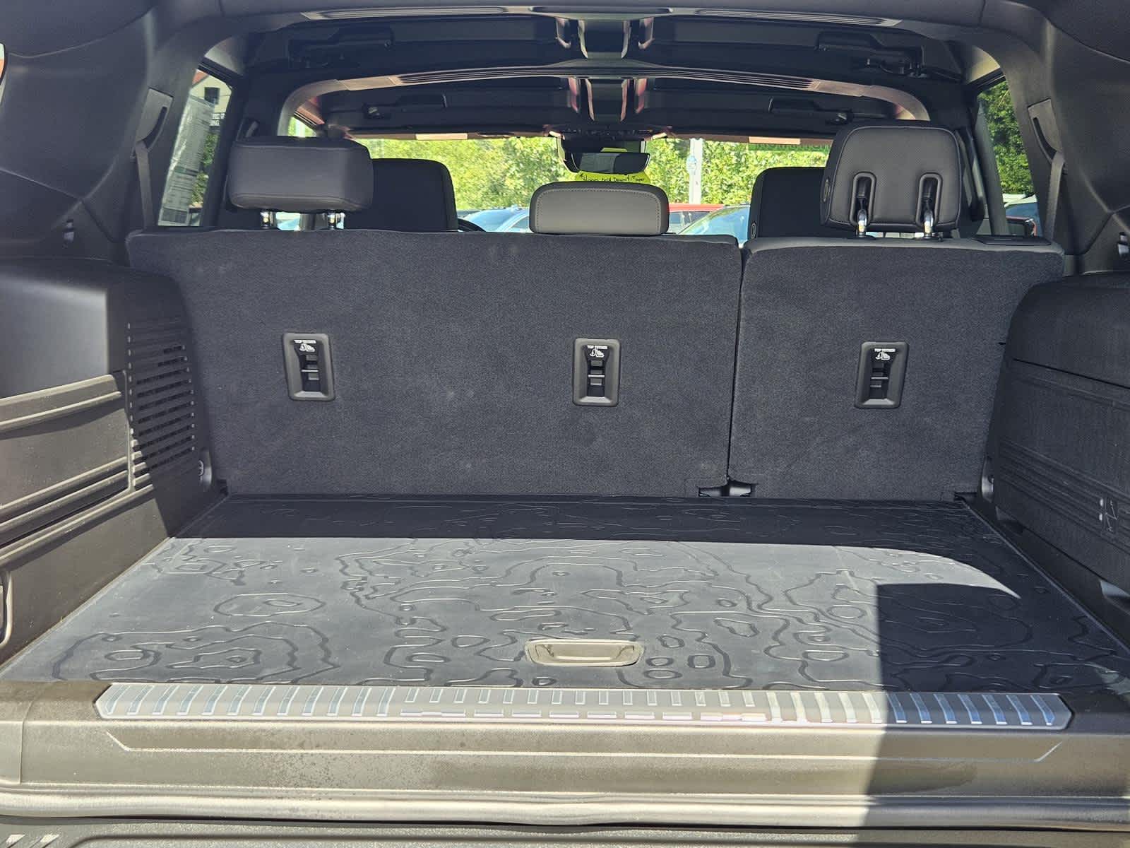 2025 GMC HUMMER EV SUV 2X