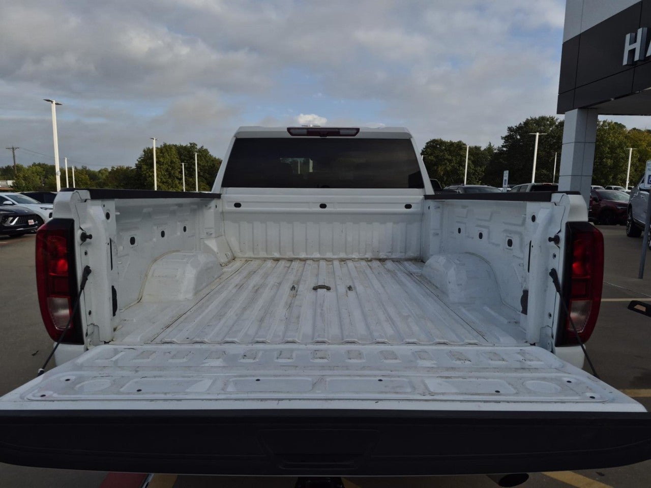2024 GMC Sierra 2500HD Pro - Photo 9