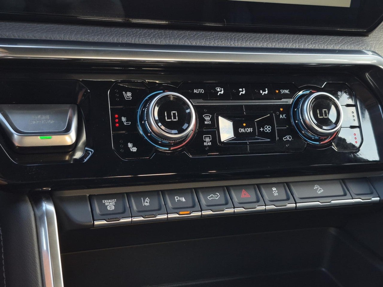 2024 GMC Sierra 2500HD Denali - Photo 30
