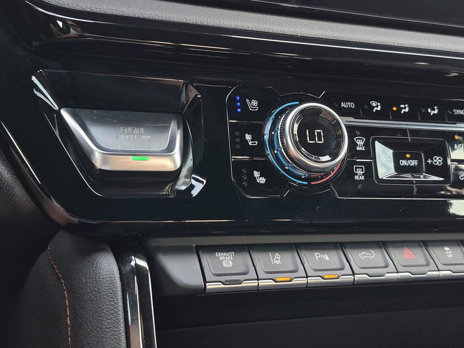 2025 GMC Sierra 2500 HD AT4