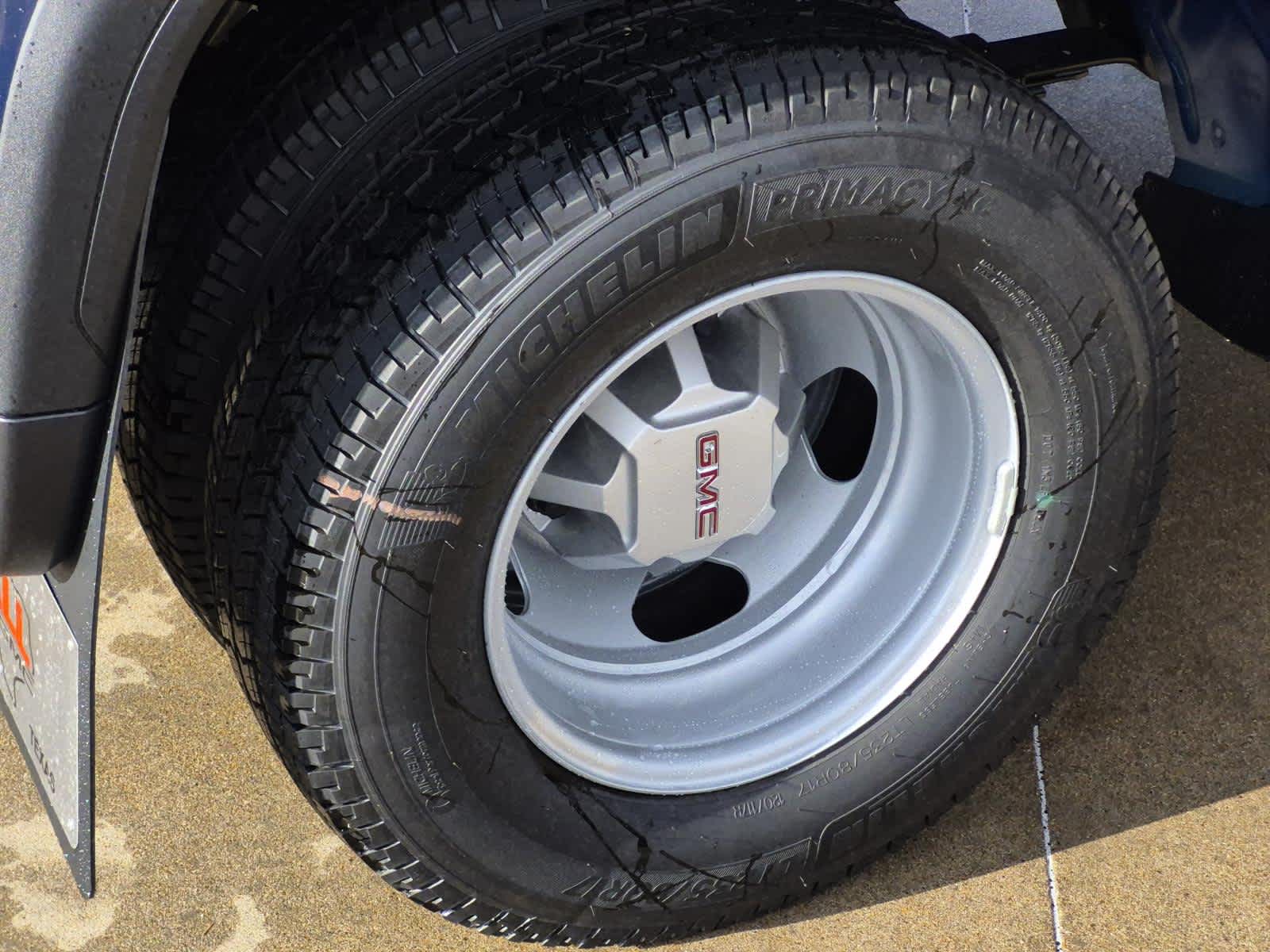 2026 GMC Sierra 3500 HD Pro DRW