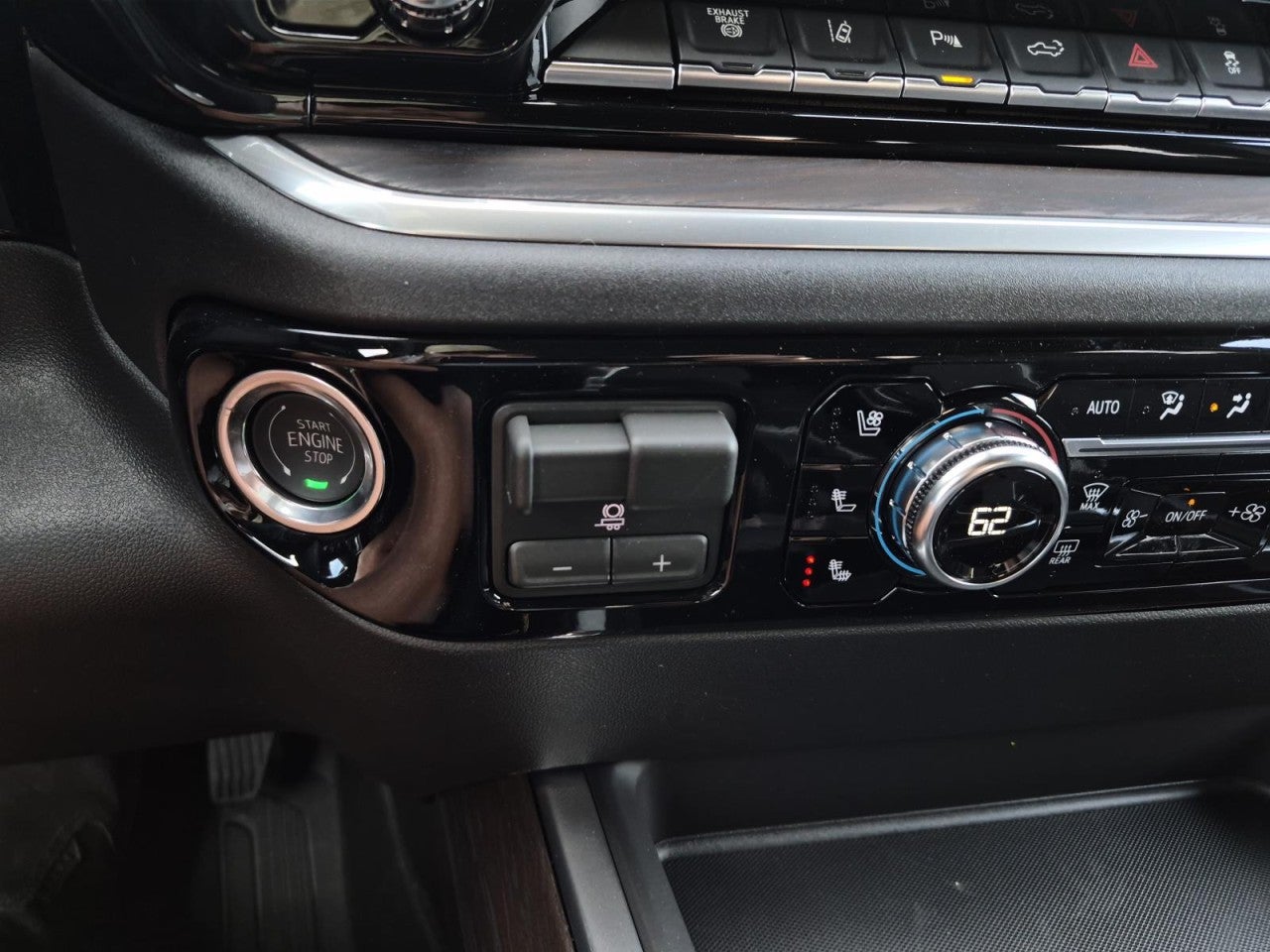 2026 GMC Sierra 3500 HD SLT DRW