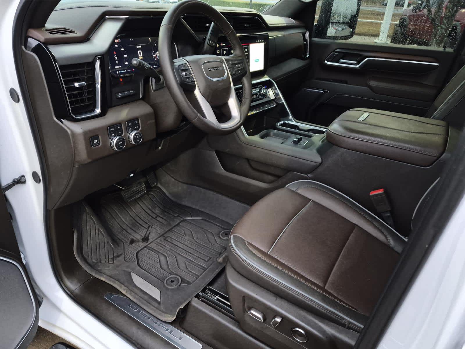 2025 GMC Sierra 3500 HD Denali DRW