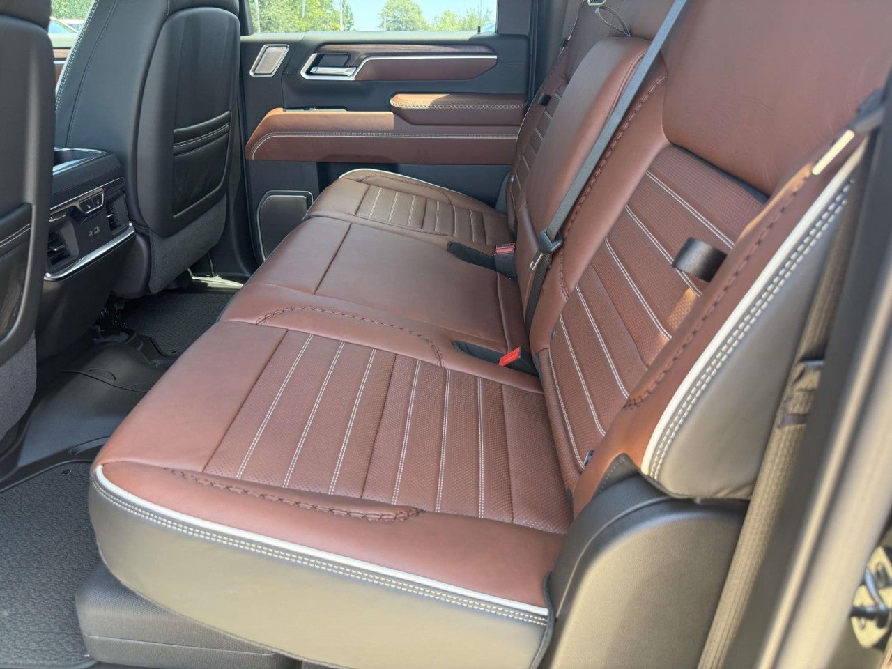 2026 GMC Sierra 3500 HD Denali Ultimate DRW