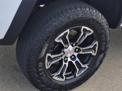 2023 GMC Canyon AT4