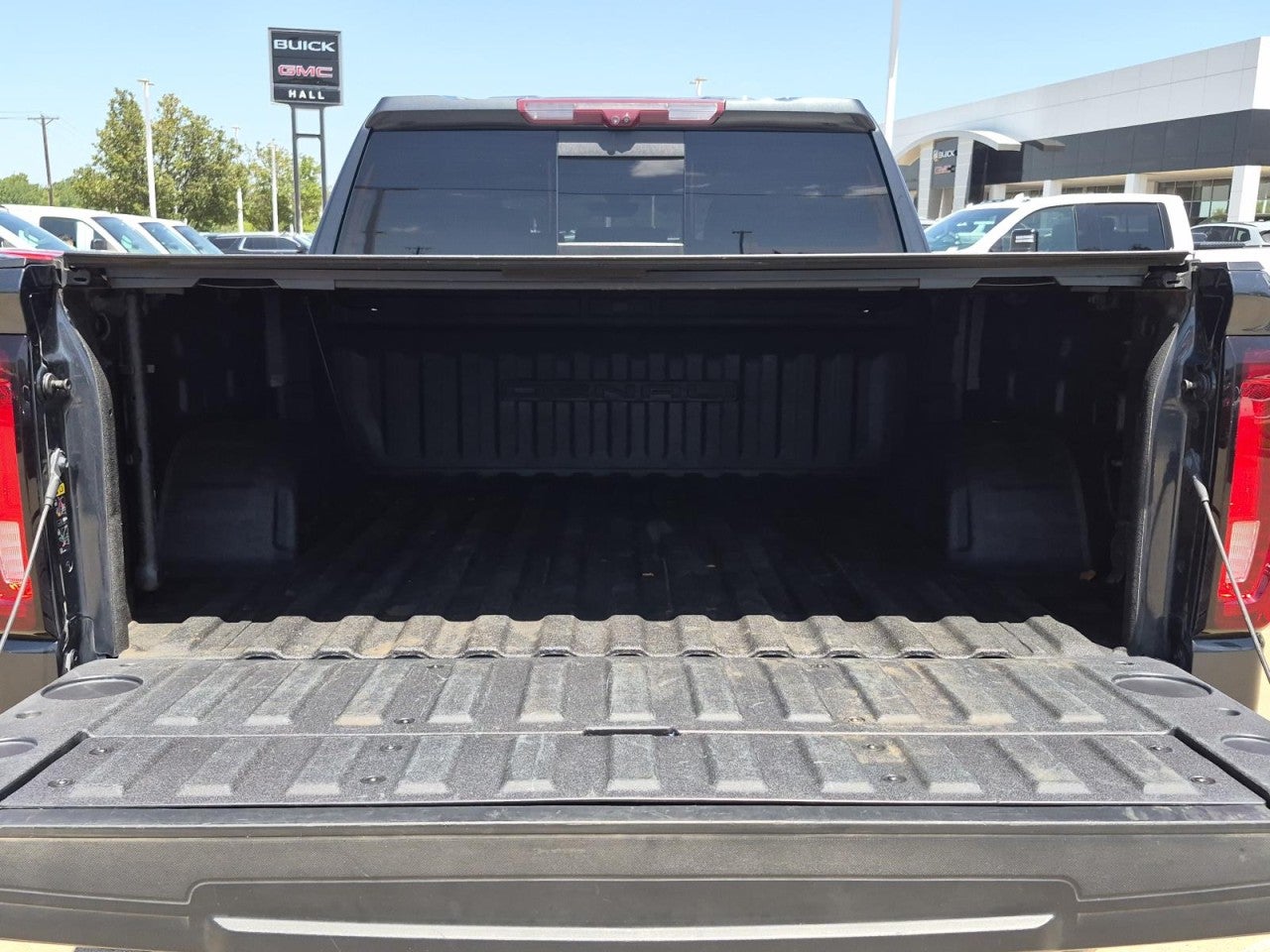 2022 GMC Sierra 1500 Limited Denali - Photo 10