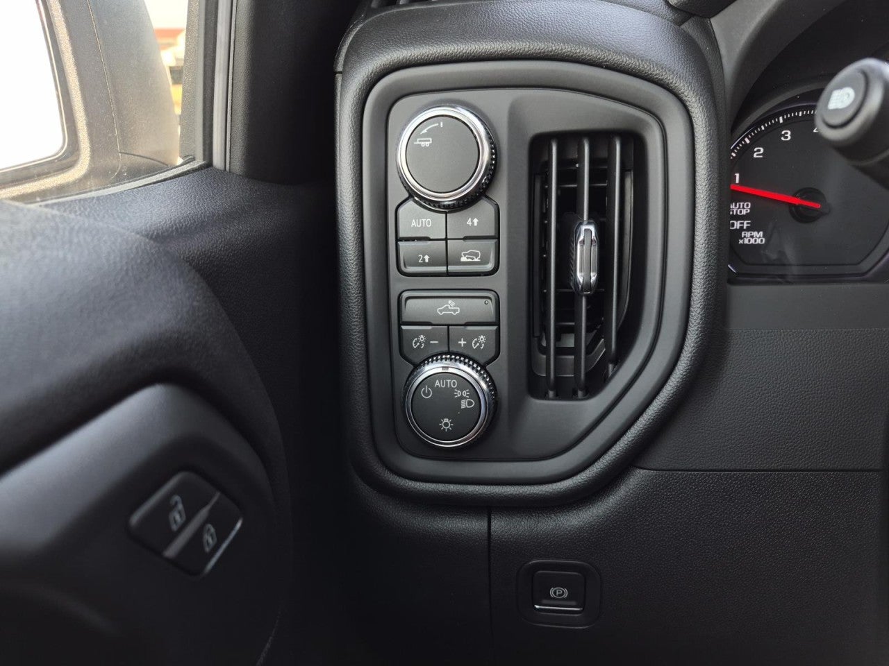 2026 GMC Sierra 1500 Pro - Photo 13