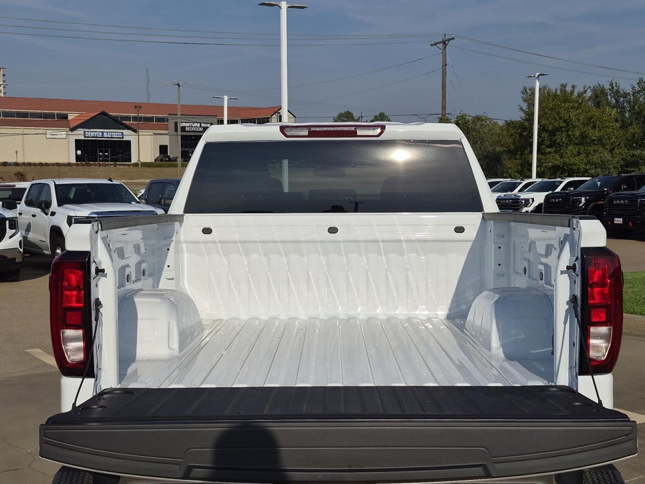 2026 GMC Sierra 1500 Pro - Photo 7