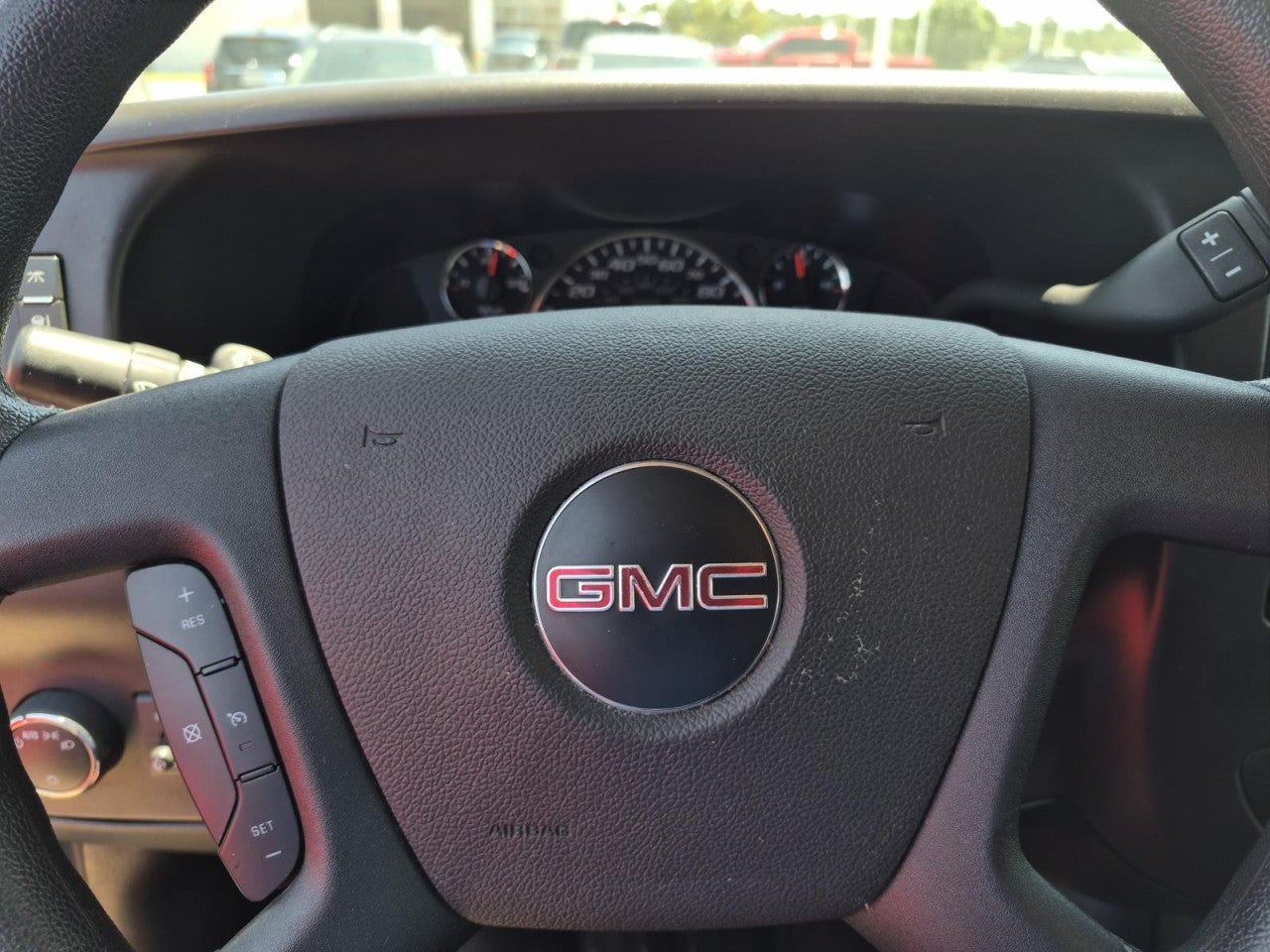 2024 GMC Savana Cargo 2500 Work Van
