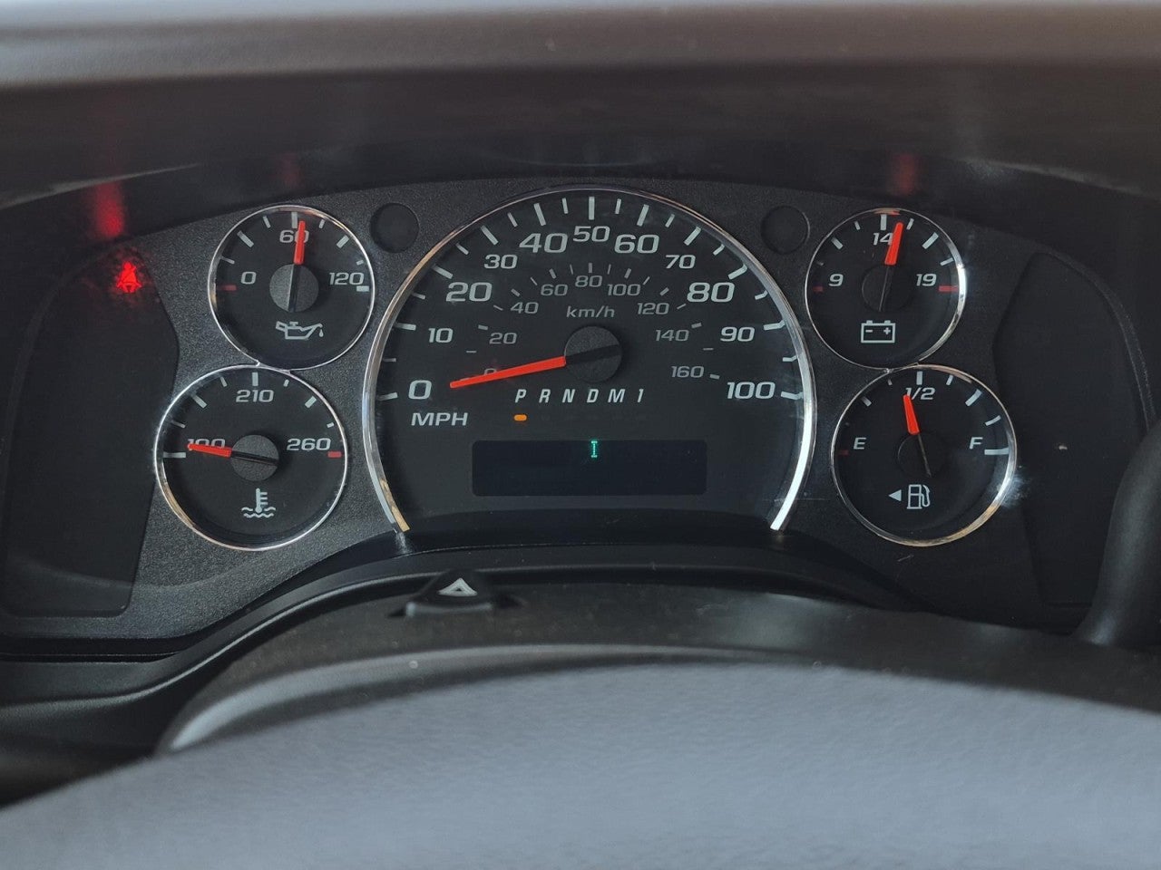 2024 GMC Savana Cargo Work Van - Photo 24