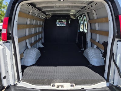 2024 GMC Savana Cargo 2500 Work Van