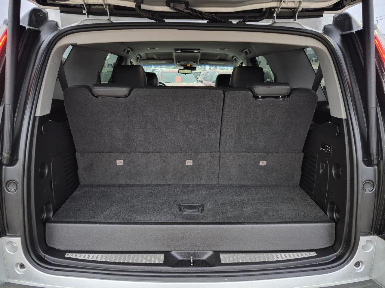 2020 Cadillac Escalade Premium Luxury