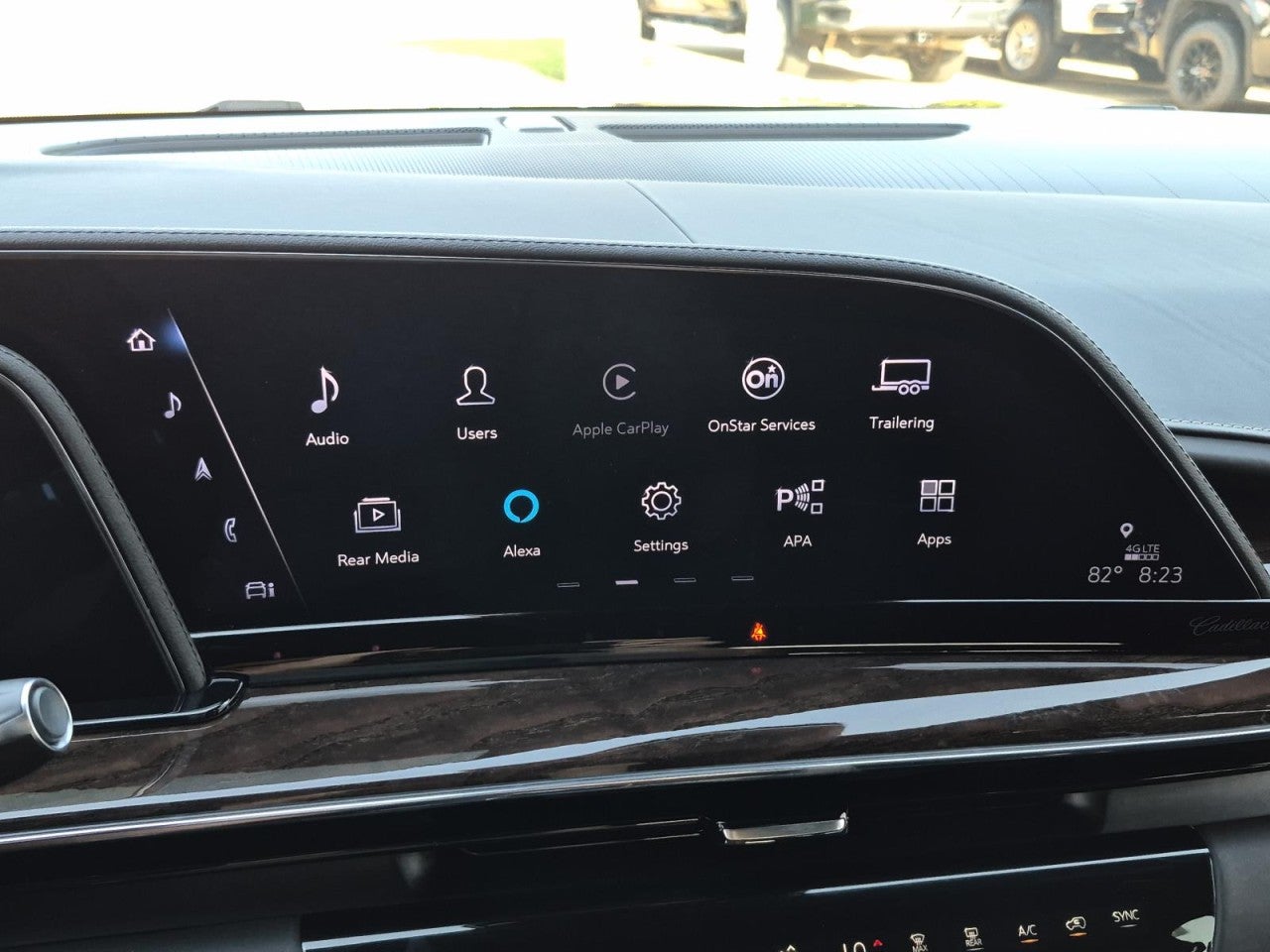 2023 Cadillac Escalade Sport Platinum