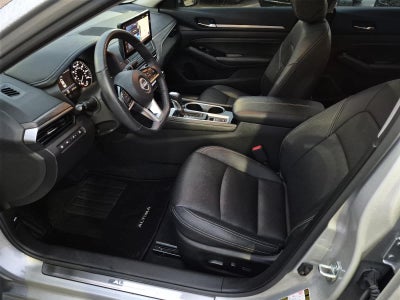 2023 Nissan Altima SL FWD