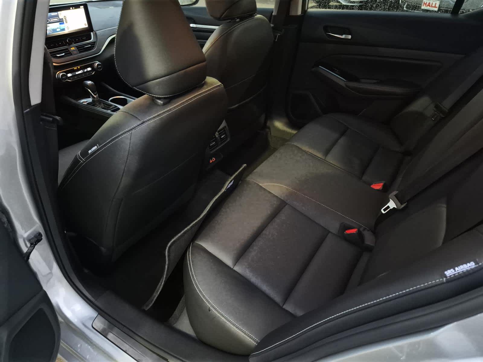 2023 Nissan Altima SL FWD