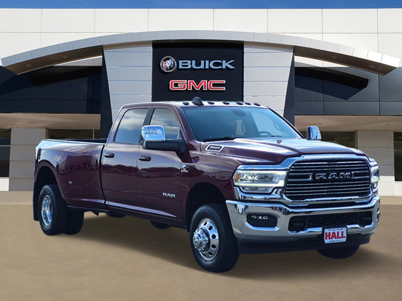 2024 RAM 3500 Laramie Crew Cab 4x4 8' Box
