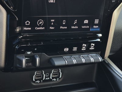 2024 RAM 3500 Laramie Crew Cab 4x4 8' Box