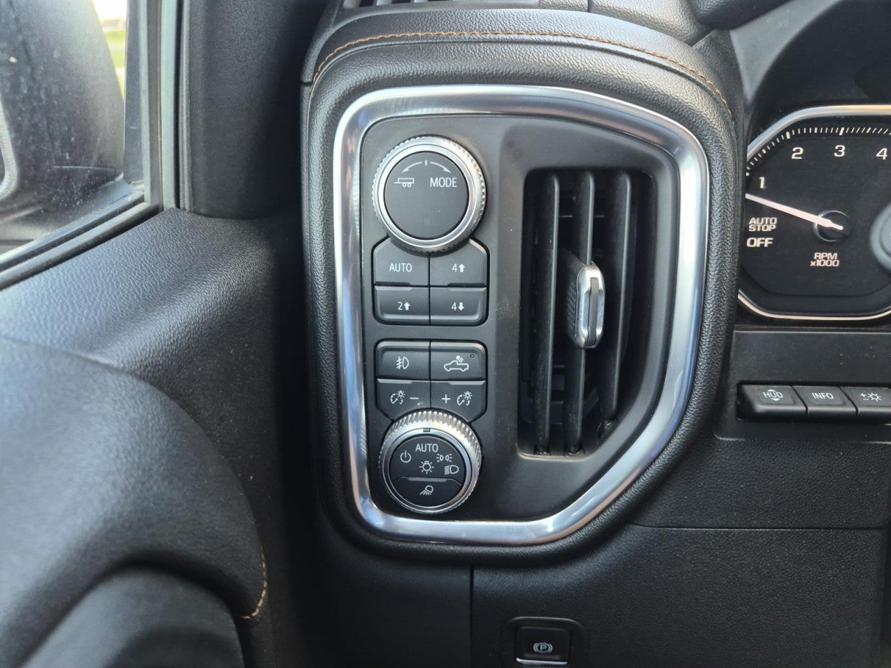 2020 GMC Sierra 1500 AT4