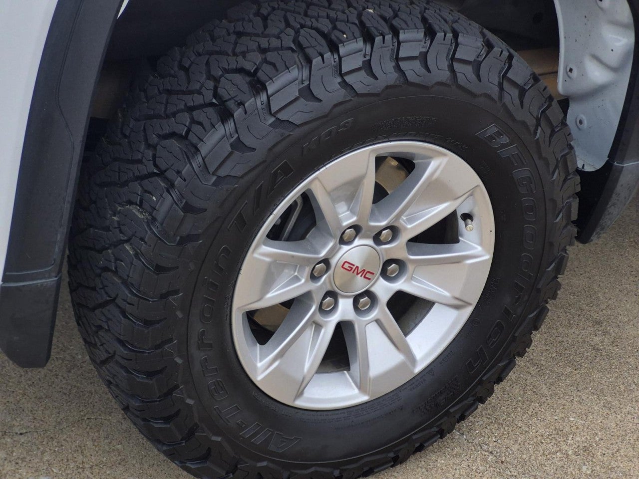 2024 GMC Sierra 1500 Pro - Photo 5