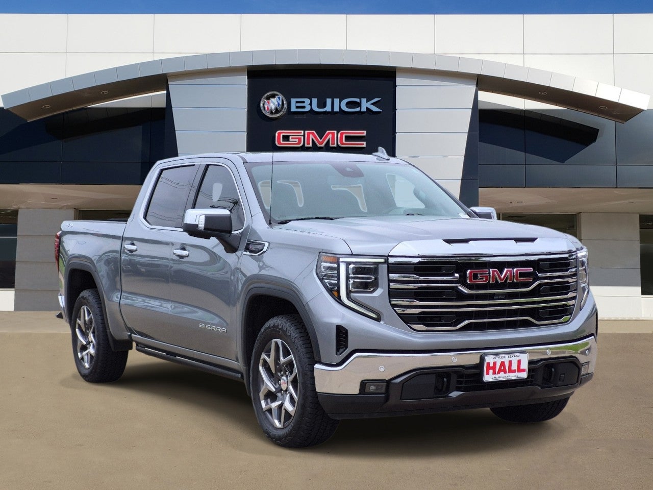 2024 GMC Sierra 4WD Crew Cab Short Box SLT's photo