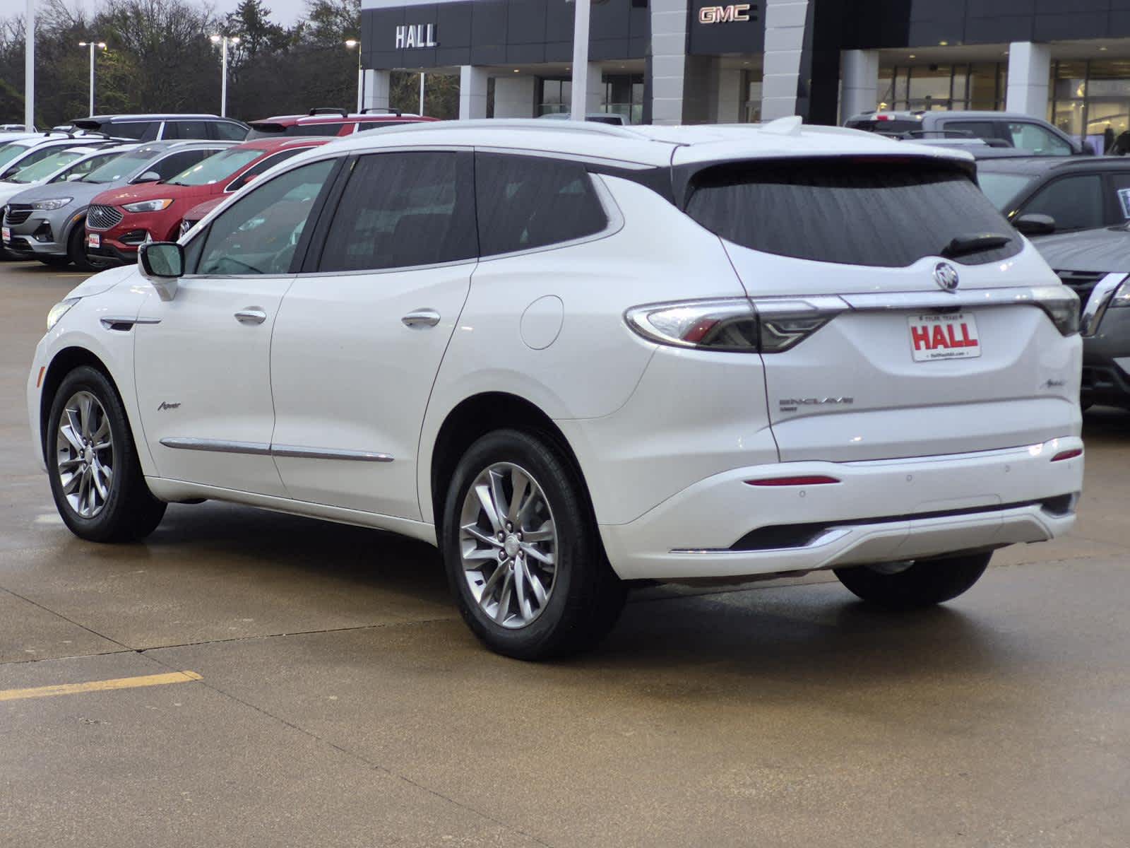 2022 Buick Enclave Avenir