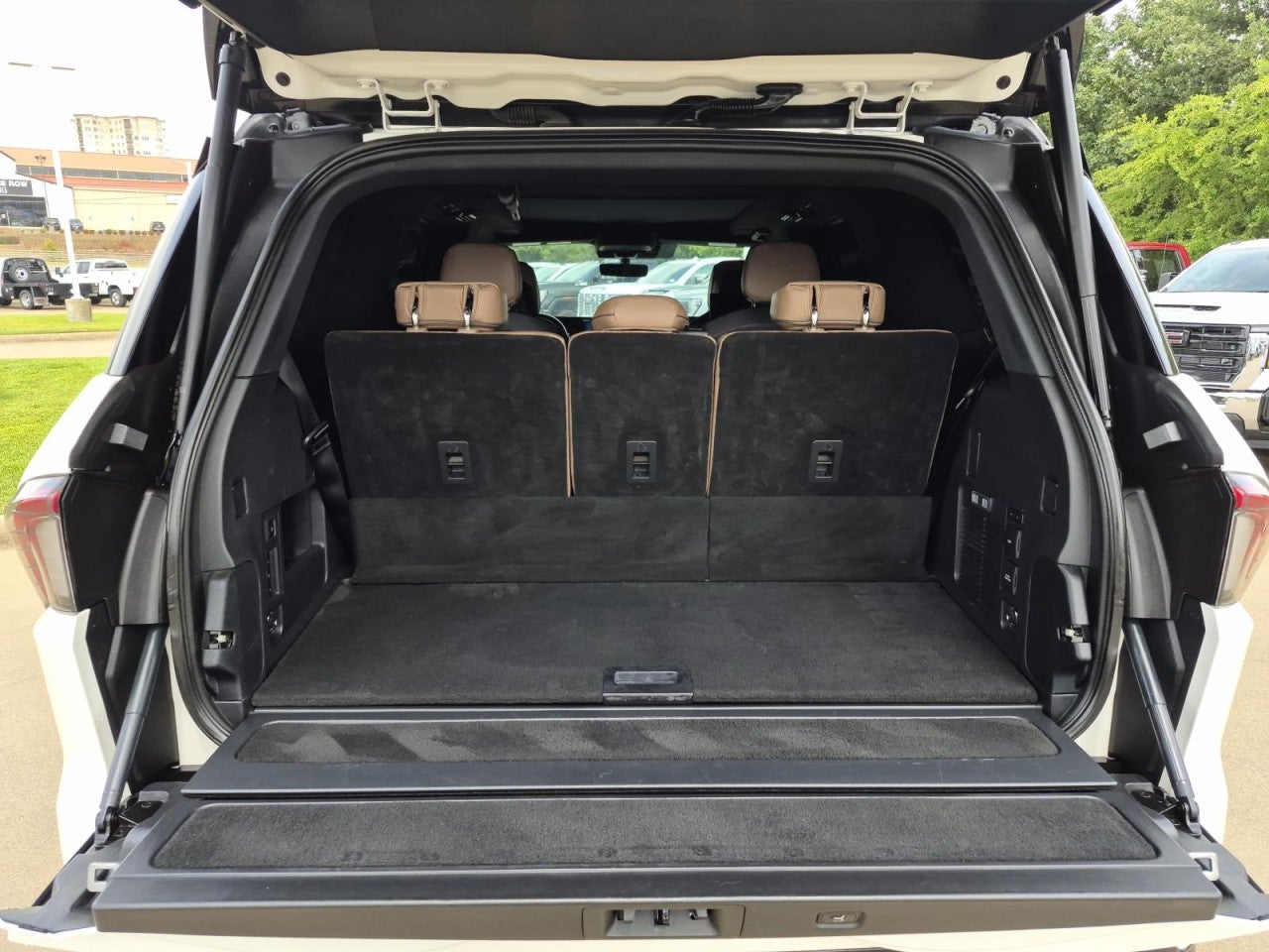 2025 Lincoln Navigator Black Label