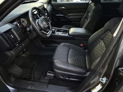 2022 Nissan Pathfinder SV 2WD