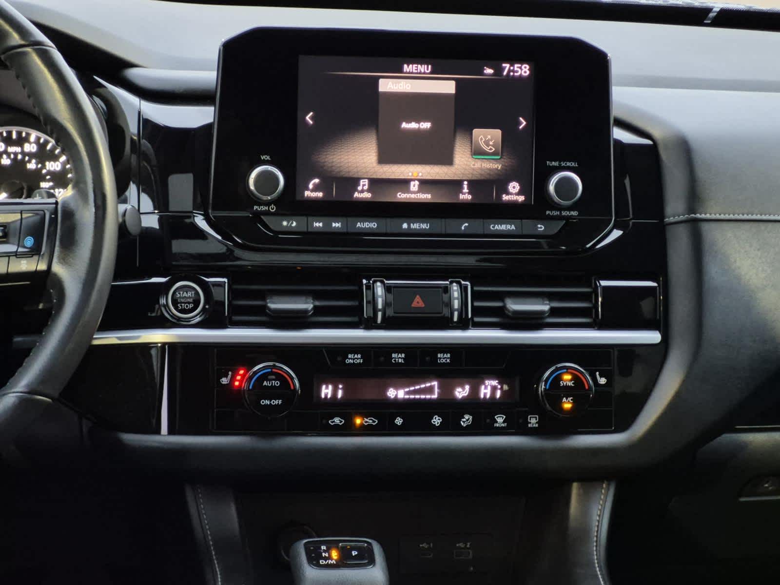 2022 Nissan Pathfinder SV 2WD