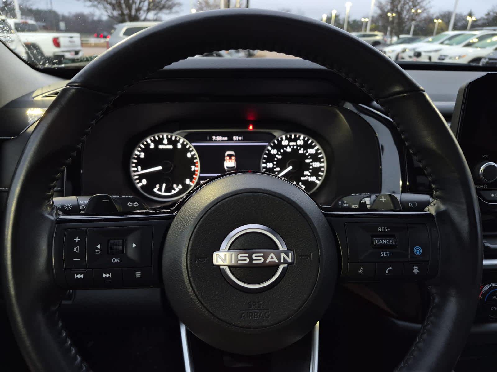 2022 Nissan Pathfinder SV 2WD